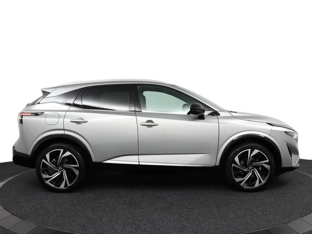 1.3 MHEV Xtronic Tekna Plus | Panoramadak | Lederen Bekl. | BOSE Audio |