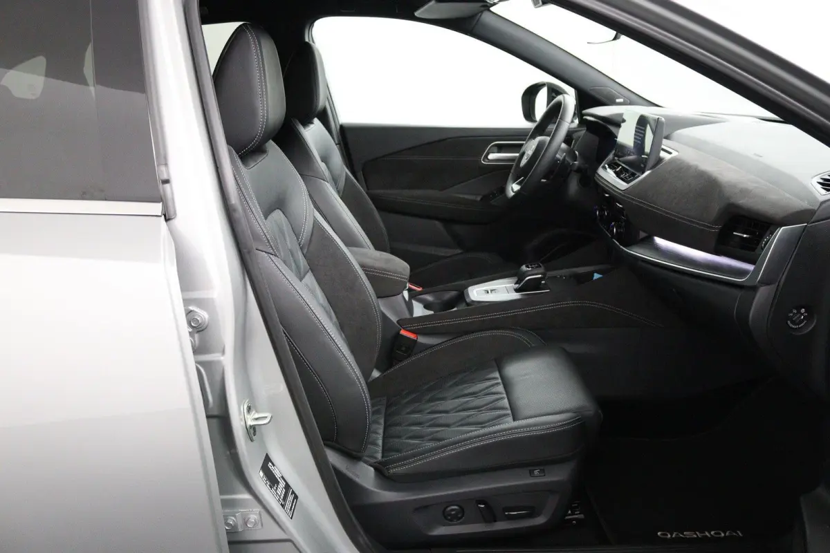1.3 MHEV Xtronic Tekna Plus | Panoramadak | Lederen Bekl. | BOSE Audio |
