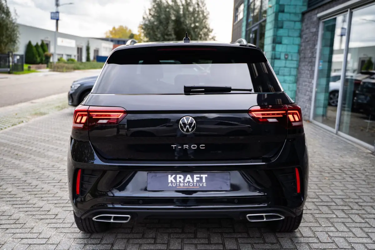 1.5 TSI 3 x R-Line | BTW-auto | IQ-LED | 18inch | Camera | ACC | Winterpakket | Virtual |
