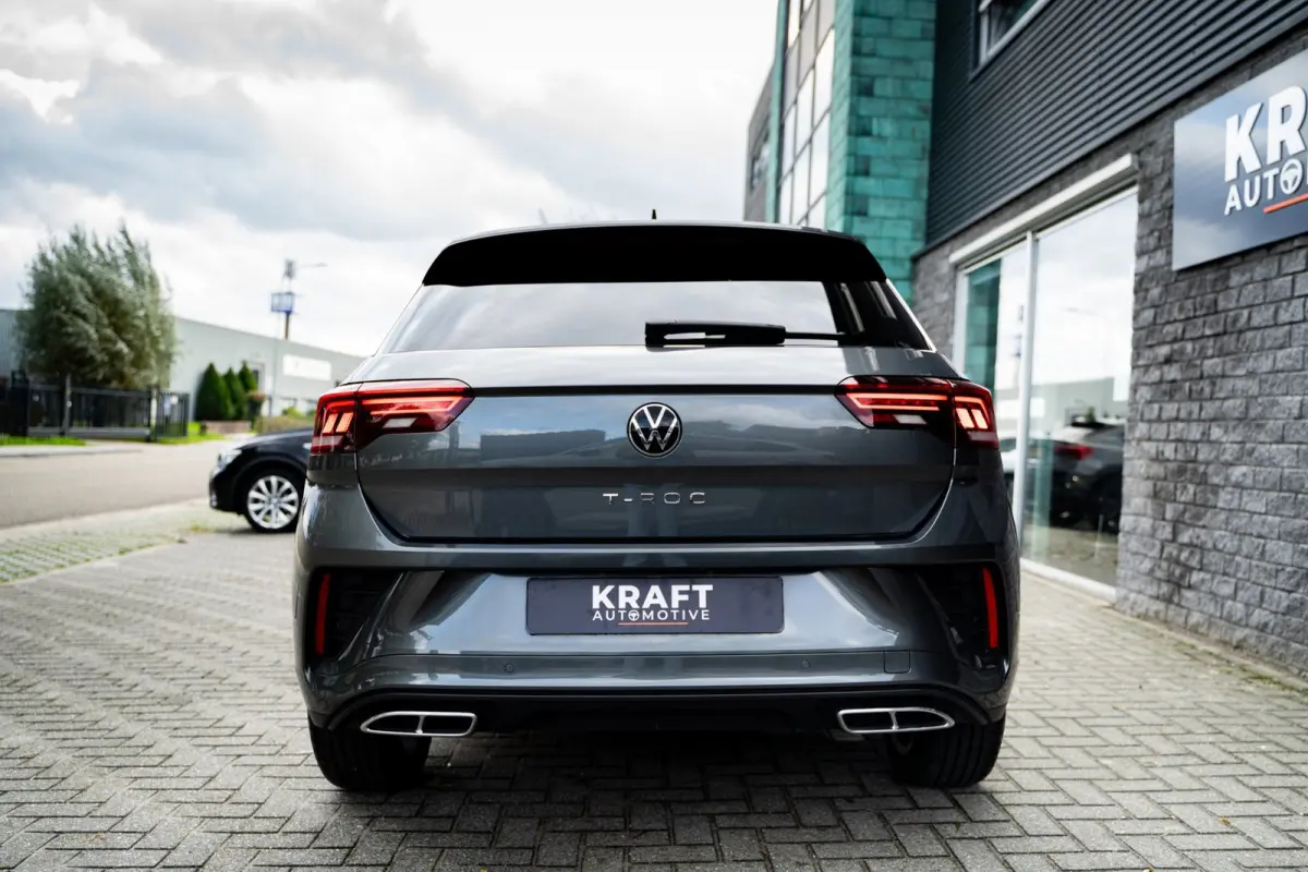 1.5 TSI Full R-Line | BTW-auto | IQ-LED | 18inch | Camera | ACC | Winterpakket | Virtual |