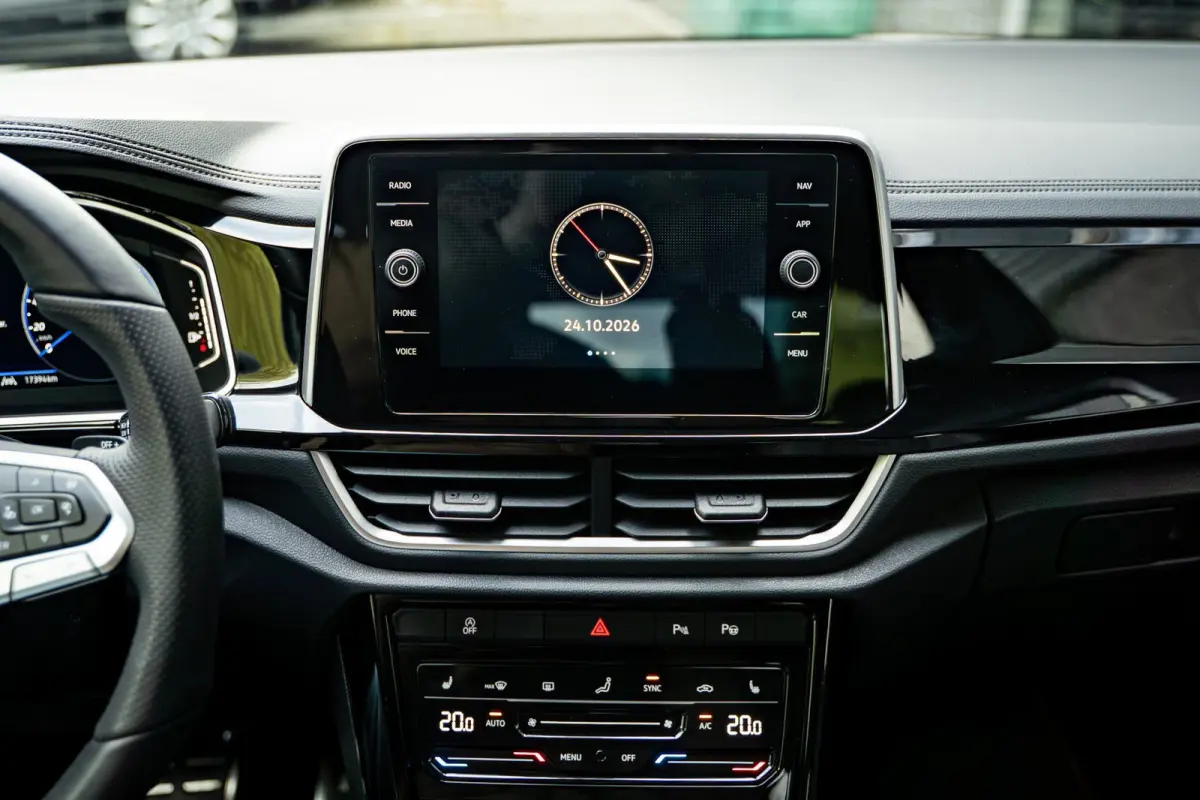 1.5 TSI Full R-Line | BTW-auto | IQ-LED | 18inch | Camera | ACC | Winterpakket | Virtual |