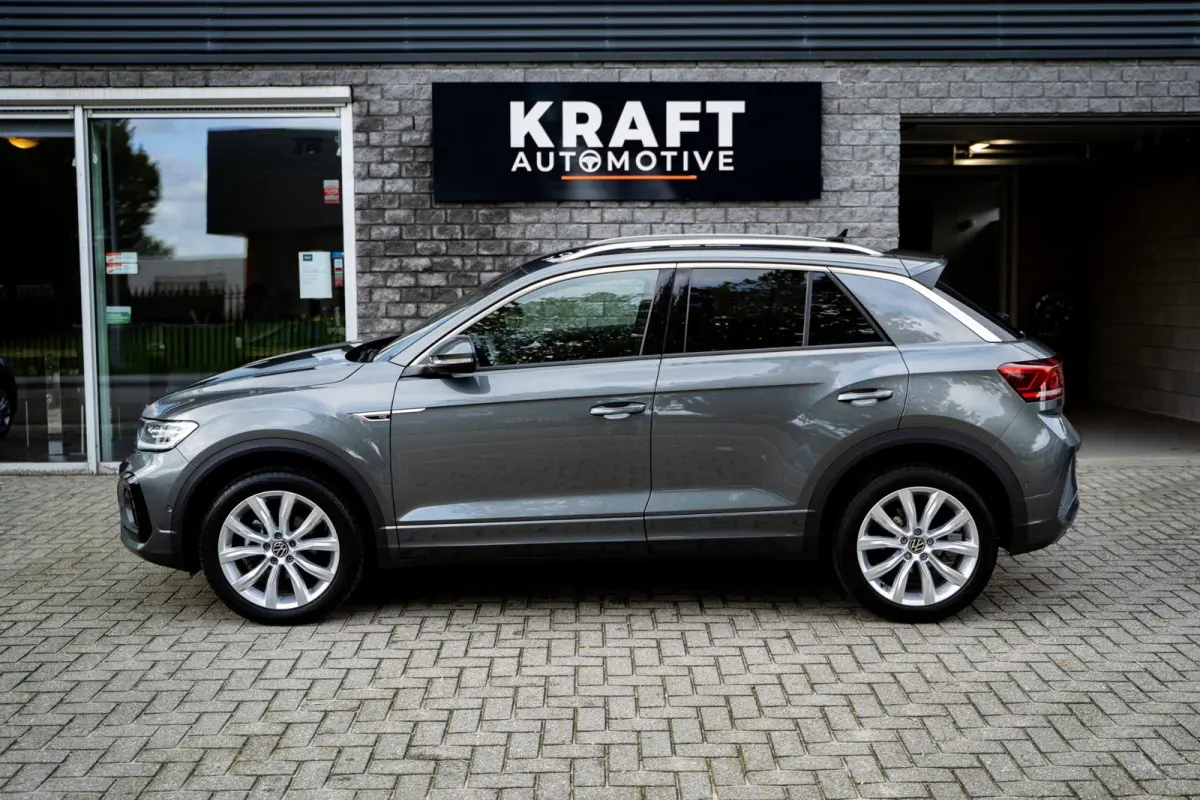 1.5 TSI Full R-Line | BTW-auto | IQ-LED | 18inch | Camera | ACC | Winterpakket | Virtual |