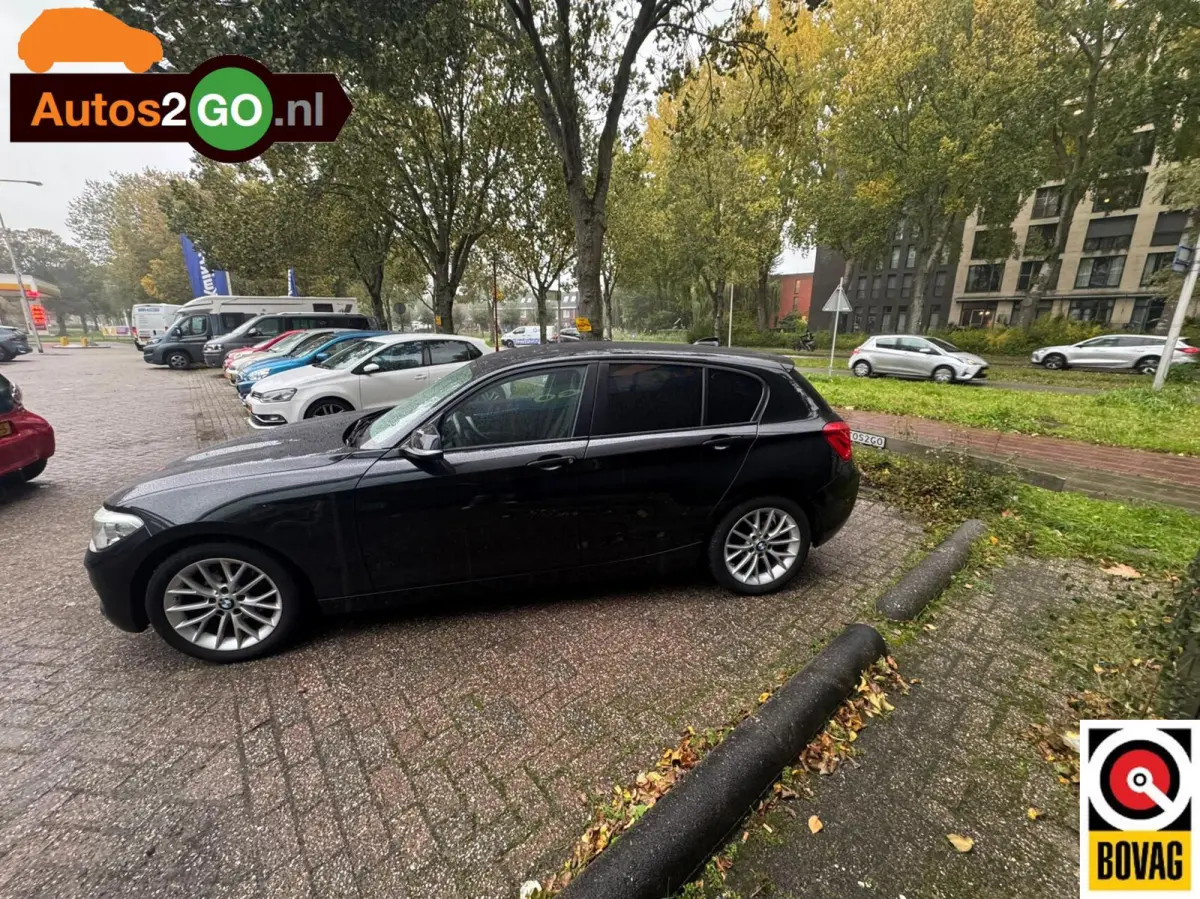 118i Corporate Lease I Automaat I leder I parkeersensoren I Navi I leder I rijklaar I