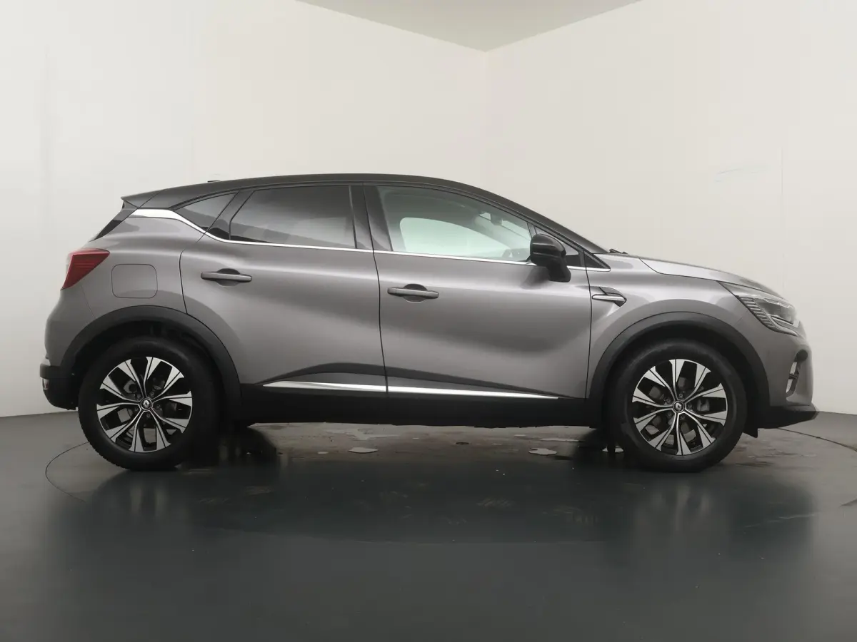 E-Tech full hybrid 145 techno | Groot Navi | Parkeercamera | Climate Control |
