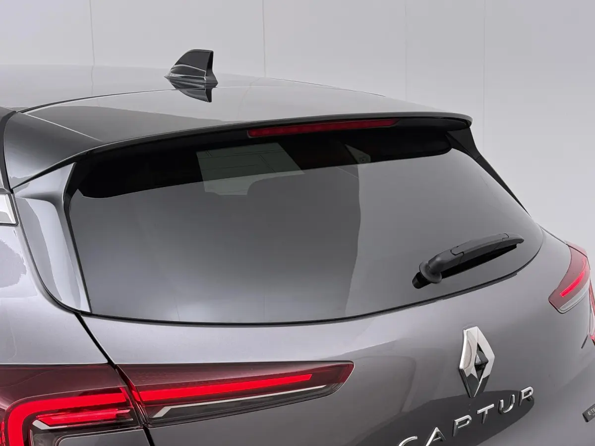 E-Tech full hybrid 145 techno | Groot Navi | Parkeercamera | Climate Control |