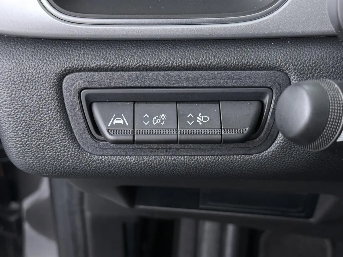 E-Tech full hybrid 145 techno | Groot Navi | Parkeercamera | Climate Control |