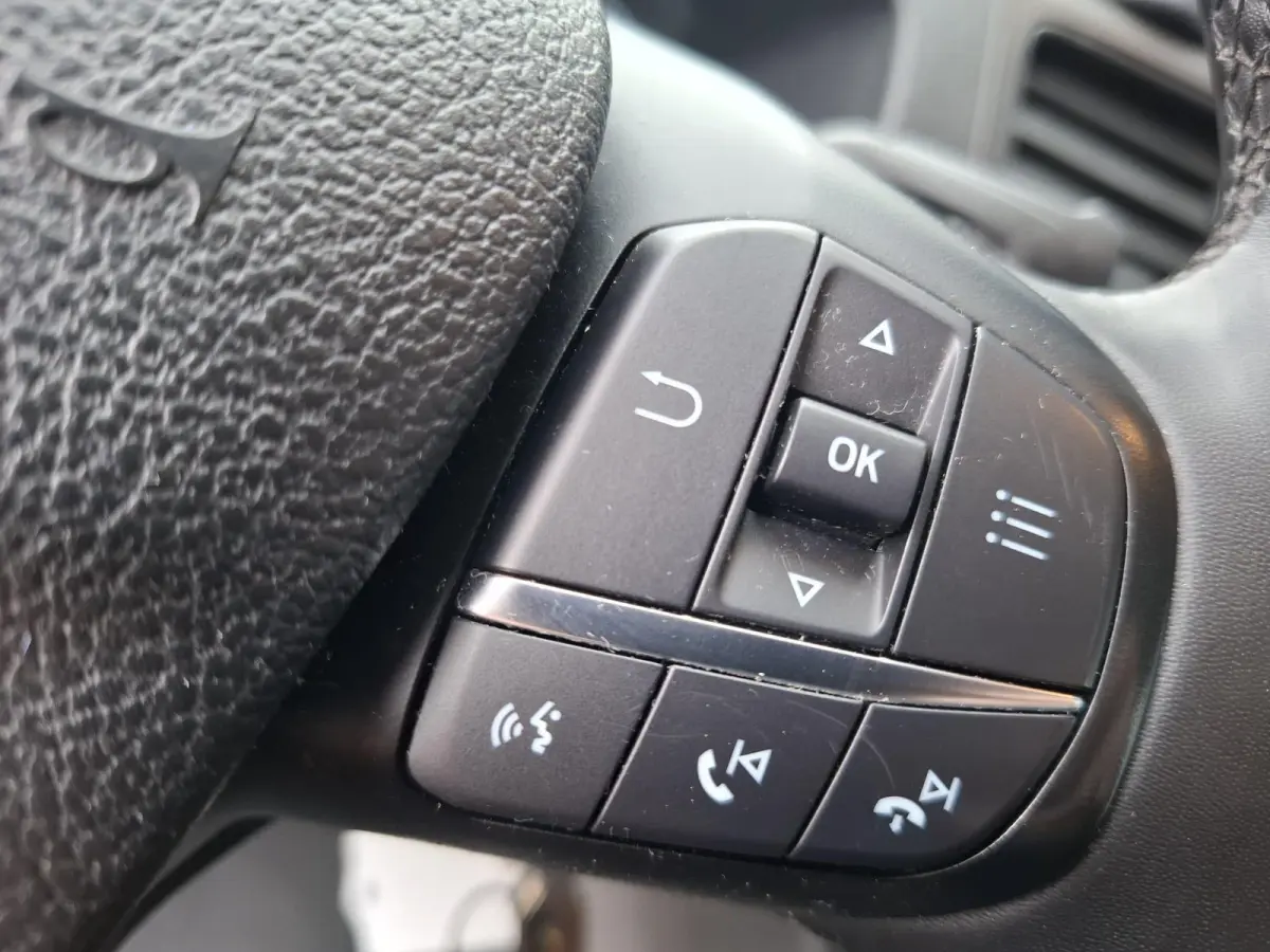 280 2.0 TDCI L2H1 Trend AIRCO / CRUISE CONTROLE / 3 ZITS / AUTOMAAT / EURO 6 / L1H1