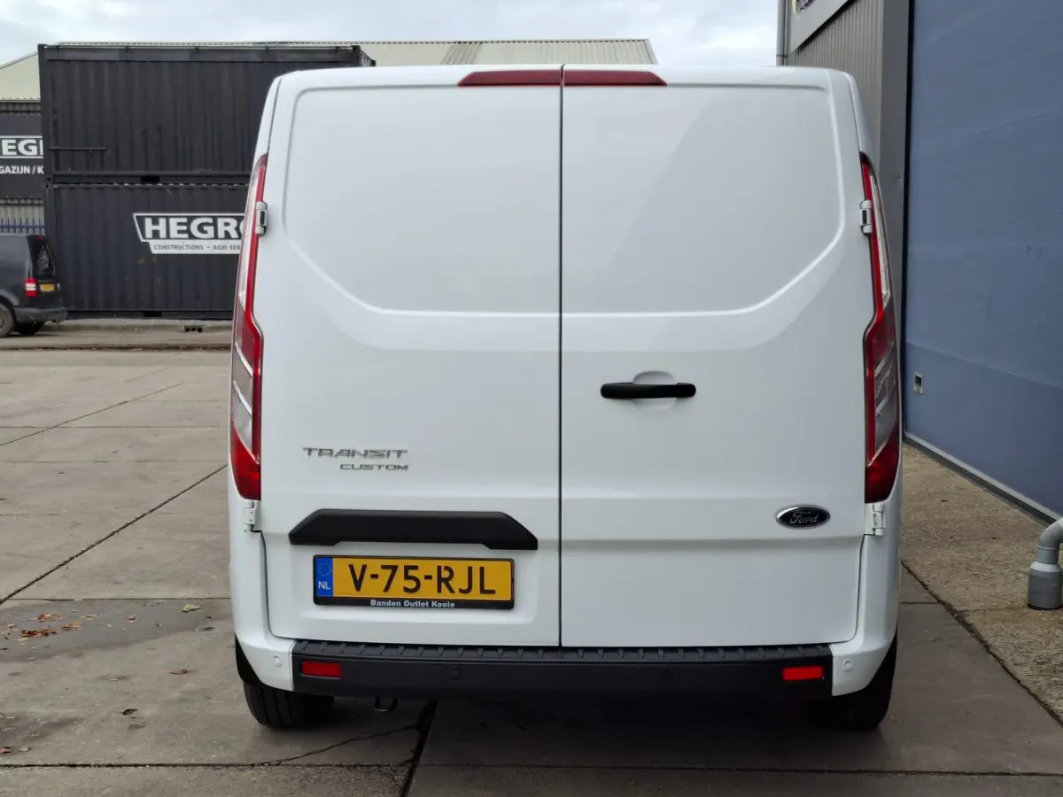 280 2.0 TDCI L2H1 Trend AIRCO / CRUISE CONTROLE / 3 ZITS / AUTOMAAT / EURO 6 / L1H1