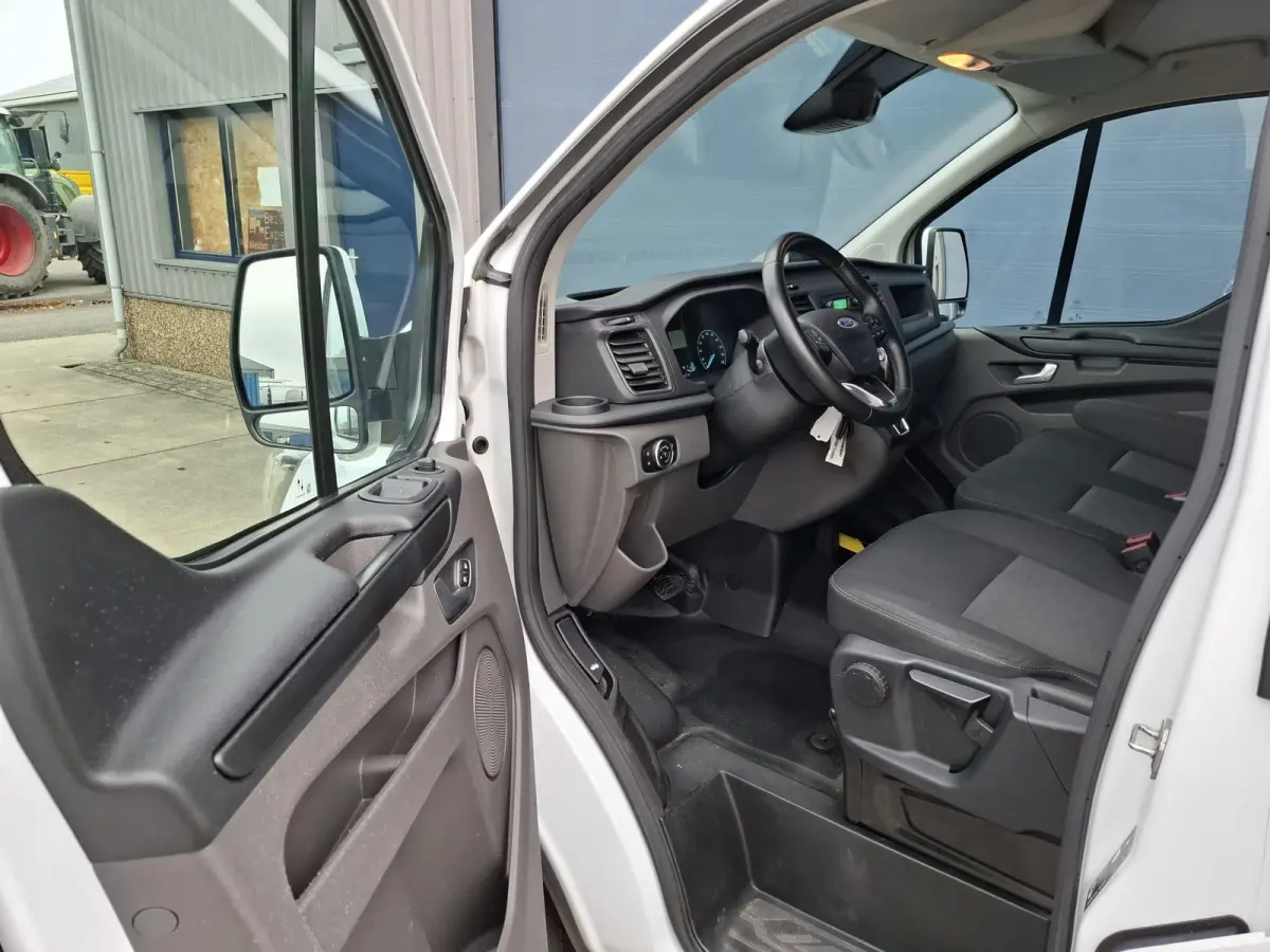 280 2.0 TDCI L2H1 Trend AIRCO / CRUISE CONTROLE / 3 ZITS / AUTOMAAT / EURO 6 / L1H1
