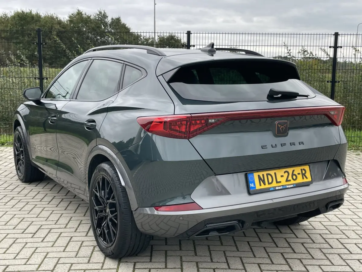 1.4 e-Hybrid Business | CarPlay | Stoel-/ stuurverwarming | Dealer onderhouden