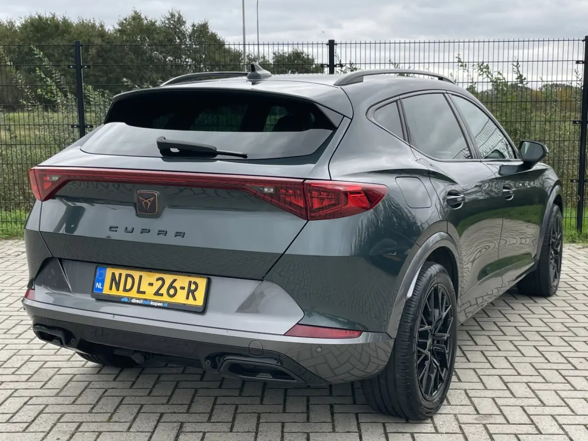 1.4 e-Hybrid Business | CarPlay | Stoel-/ stuurverwarming | Dealer onderhouden