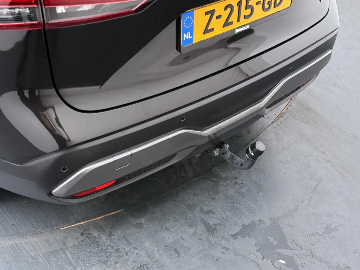 1.3 MHEV Xtronic Tekna | Trekhaak | Panoramadak | Stoel-, Stuur- & Voorruitverw. |