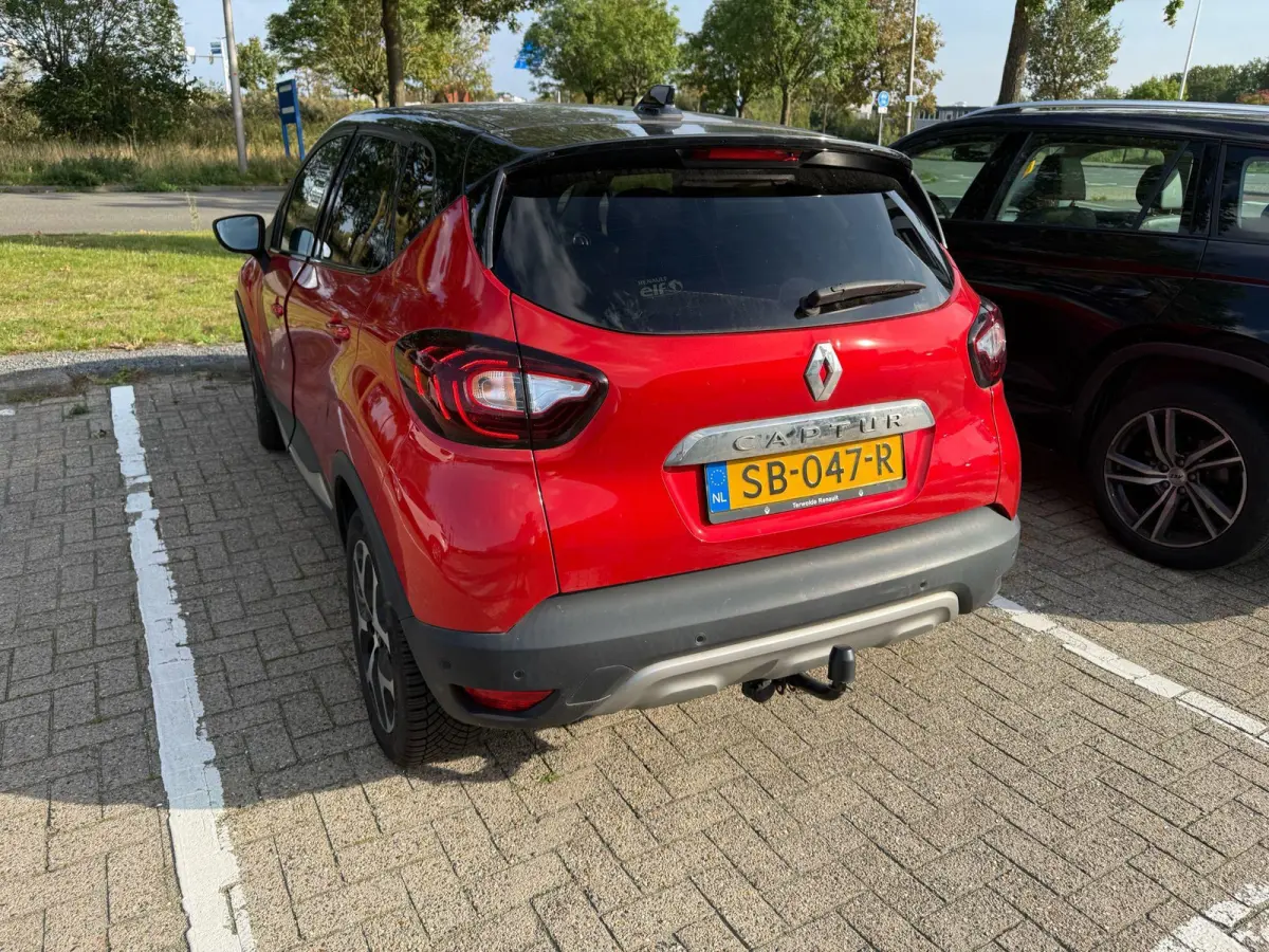 TCe 120 EDC Intens | automaat | trekhaak | achteruitrijcamera |