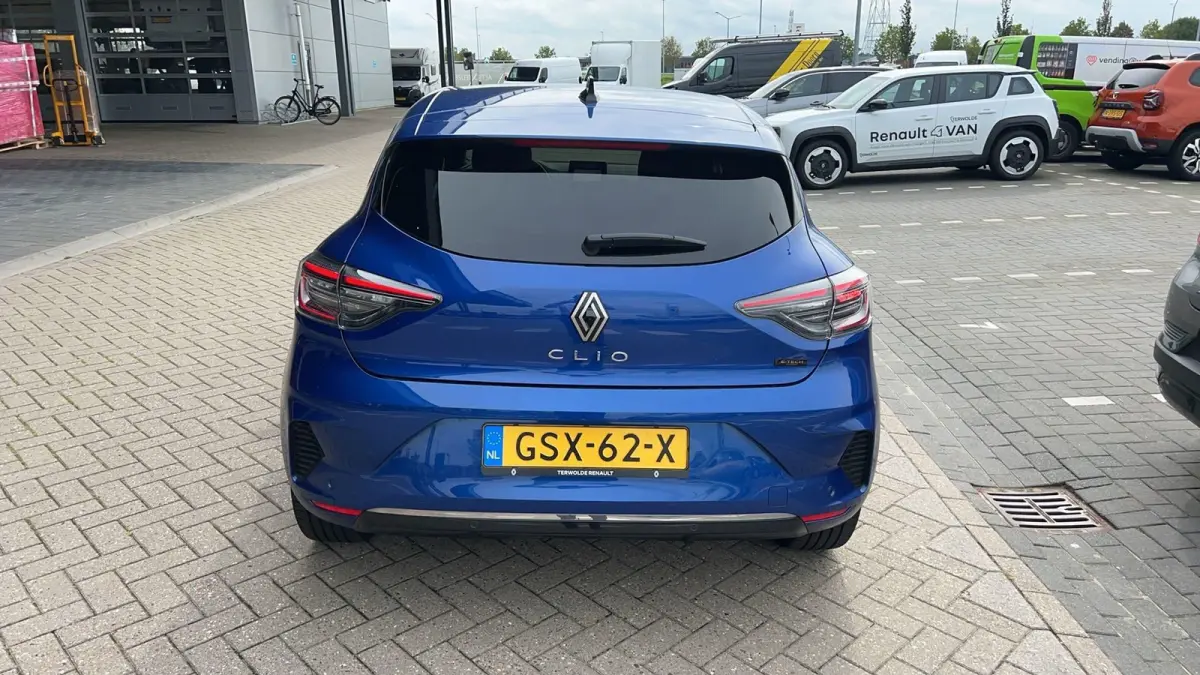 techno full hybrid E-Tech 145 | adaptieve cruise control | stoel- & stuurverw. | groot navigatie |