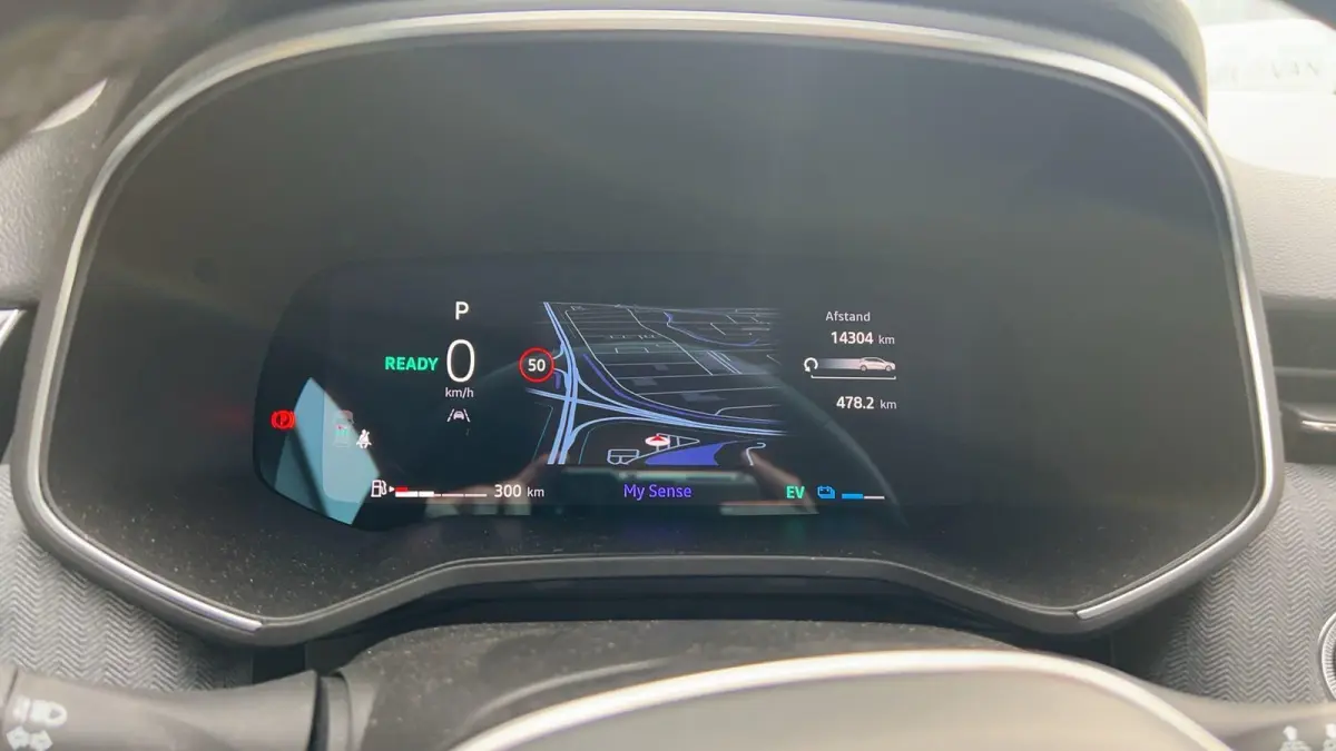 techno full hybrid E-Tech 145 | adaptieve cruise control | stoel- & stuurverw. | groot navigatie |