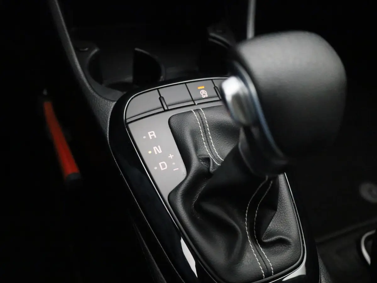 1.0 DPi ComfortLine | Automaat | Airco | Cruise Control | Bluetooth |