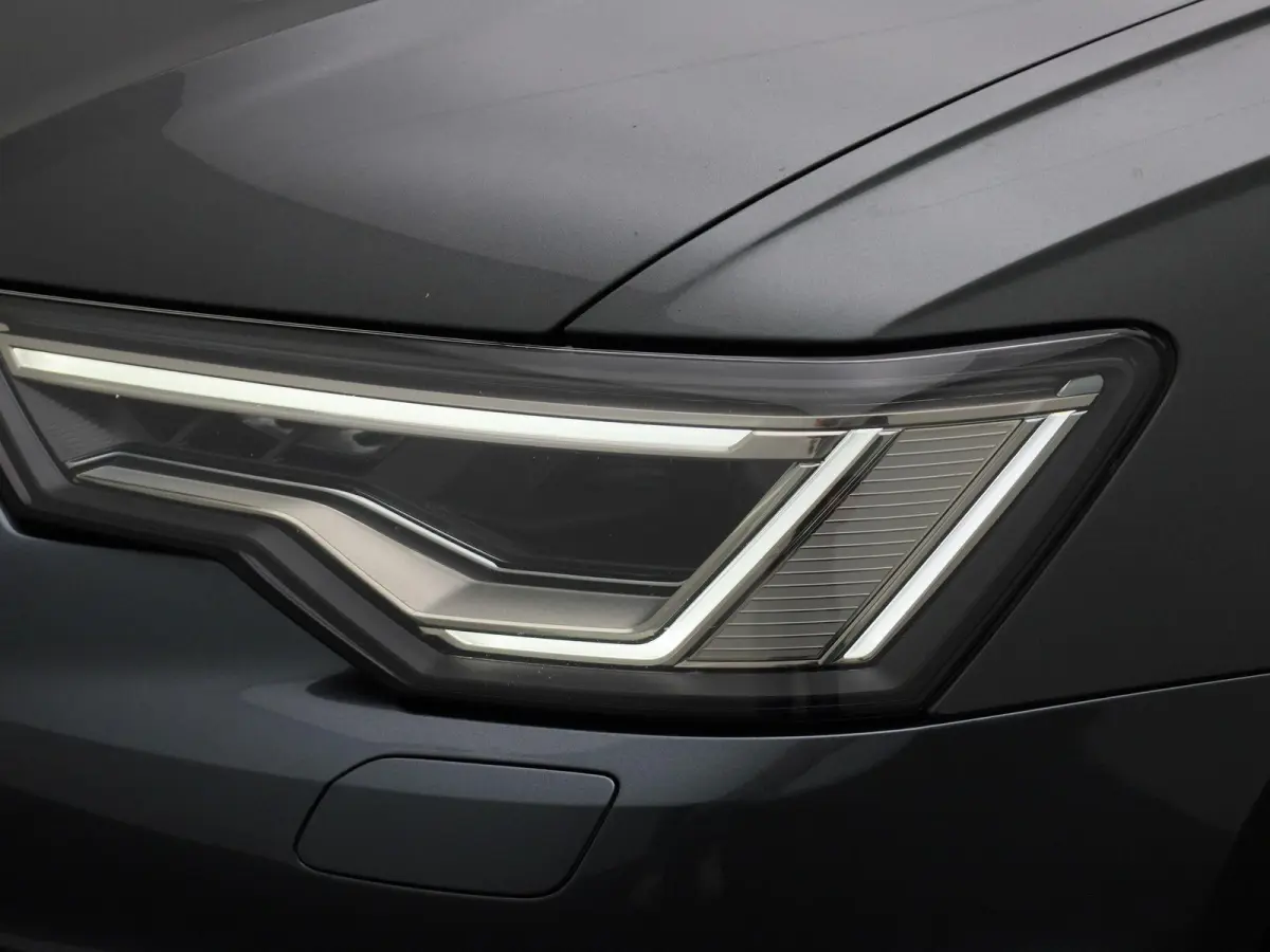 Advanced 50 TFSI e S tronic Quattro S-Line | Automaat | 300PK | 3X S-Line | Panoramadak | Trekhaak | Lederen Bekleding | Memory Seats | LED Koplampen | 19'' Lichtmetalen Velgen | Stoelverwar