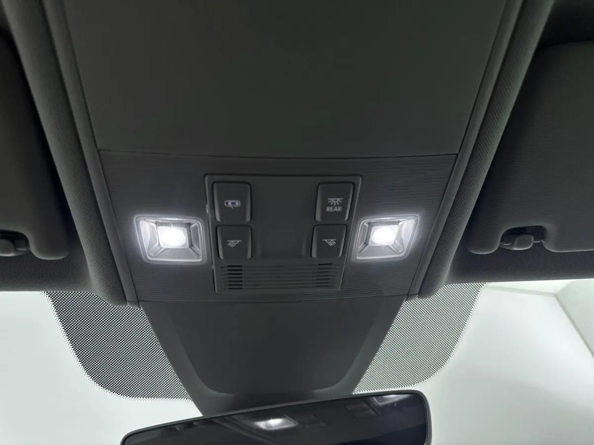 1.6 TDI Highline | CAMERA | STOELVERWARMING | PARKEERSENSOREN V+A | DODEHOEK DETECTIE | DIGITAAL DASHBOARD | CLIMATE CONTROL | LED | ERGONOMISCH STOEL | APPLE CARPLAY / ANDROID AUTO |