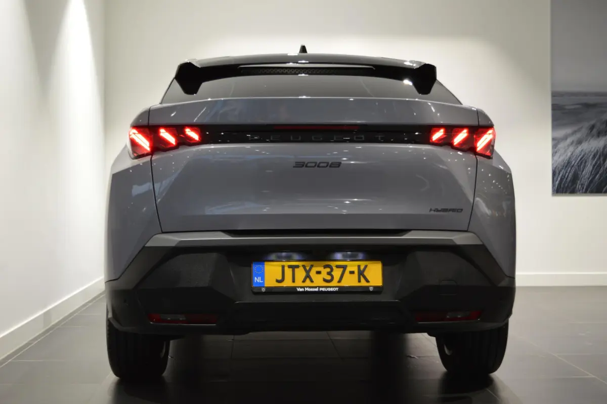 1.2 Hybrid 145 GT - STOELVERWARMING - STUURVERWARMING - APPLE CARPLAY/ANDROID AUTO