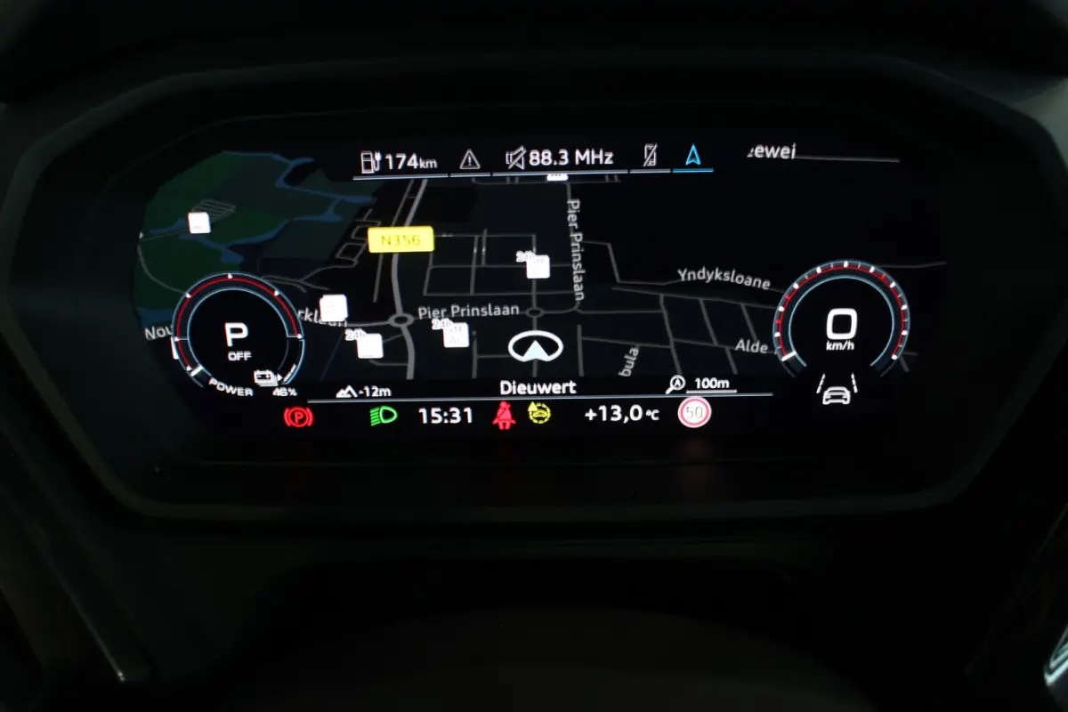 40 Launch Edition S-Line Competition 77 kWh (SOH 92%) Carplay | Adapt. Cruise | Stoelverw. | Camera | Adapt. Demping | 21" LMV | PDC V+A