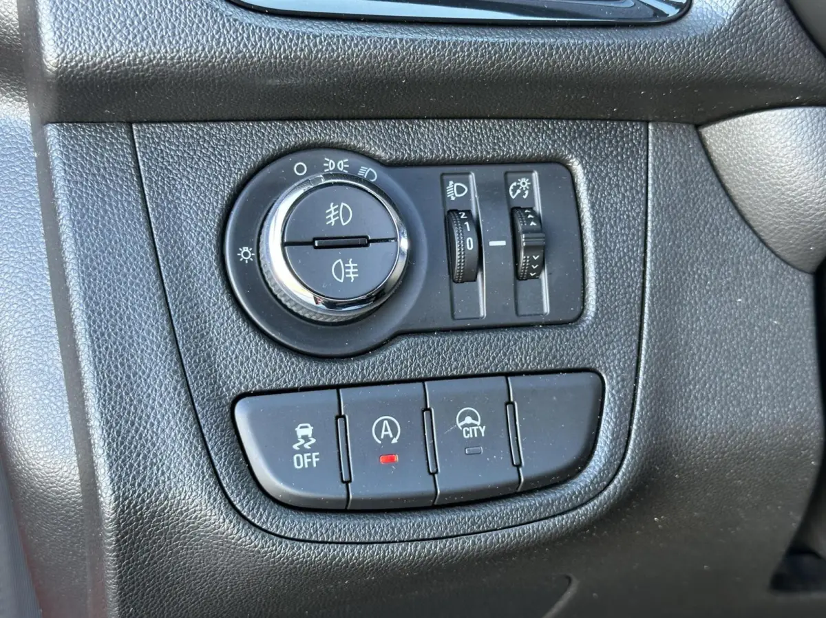 1.0 Online Edition Carplay, stuurverwarming!