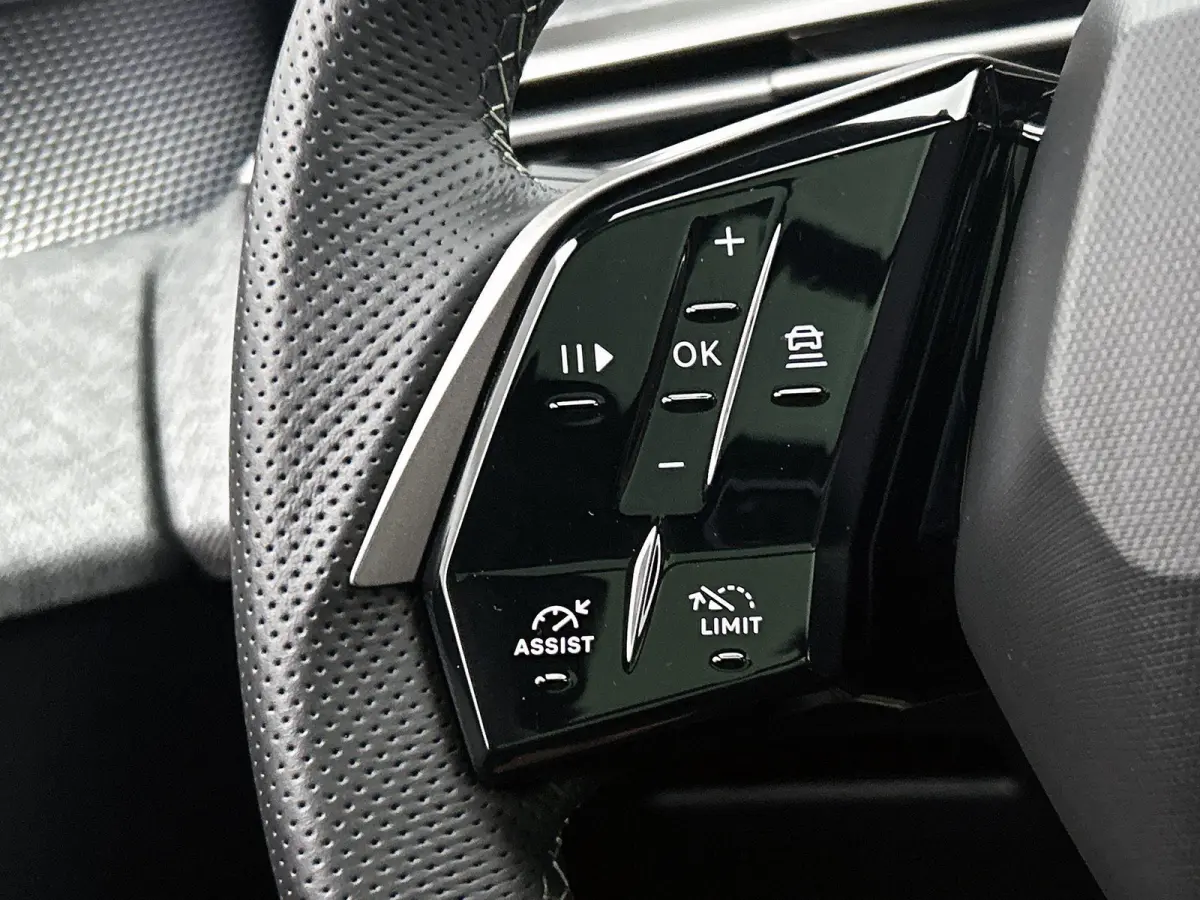 Launch Edition 325pk Dual Motor 73 kWh Automaat | Tot 8 Jaar Garantie | 490km WLTP Actieradius | Navigatie | Panoramisch schuif-kanteldak | 360° camera | Lederen AGR stoel elektrisch+geheug