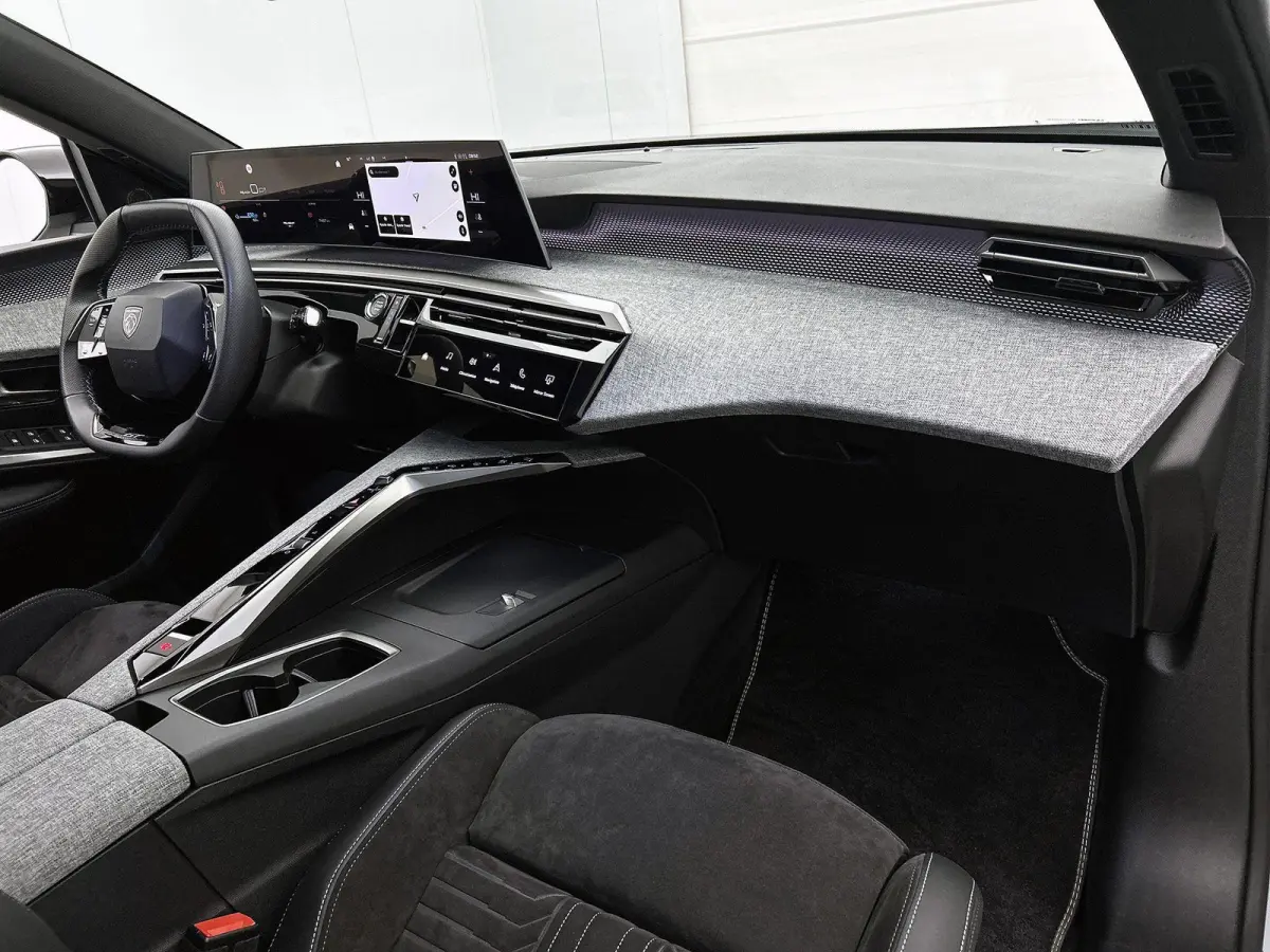Launch Edition 325pk Dual Motor 73 kWh Automaat | Tot 8 Jaar Garantie | 490km WLTP Actieradius | Navigatie | Panoramisch schuif-kanteldak | 360° camera | Lederen AGR stoel elektrisch+geheug