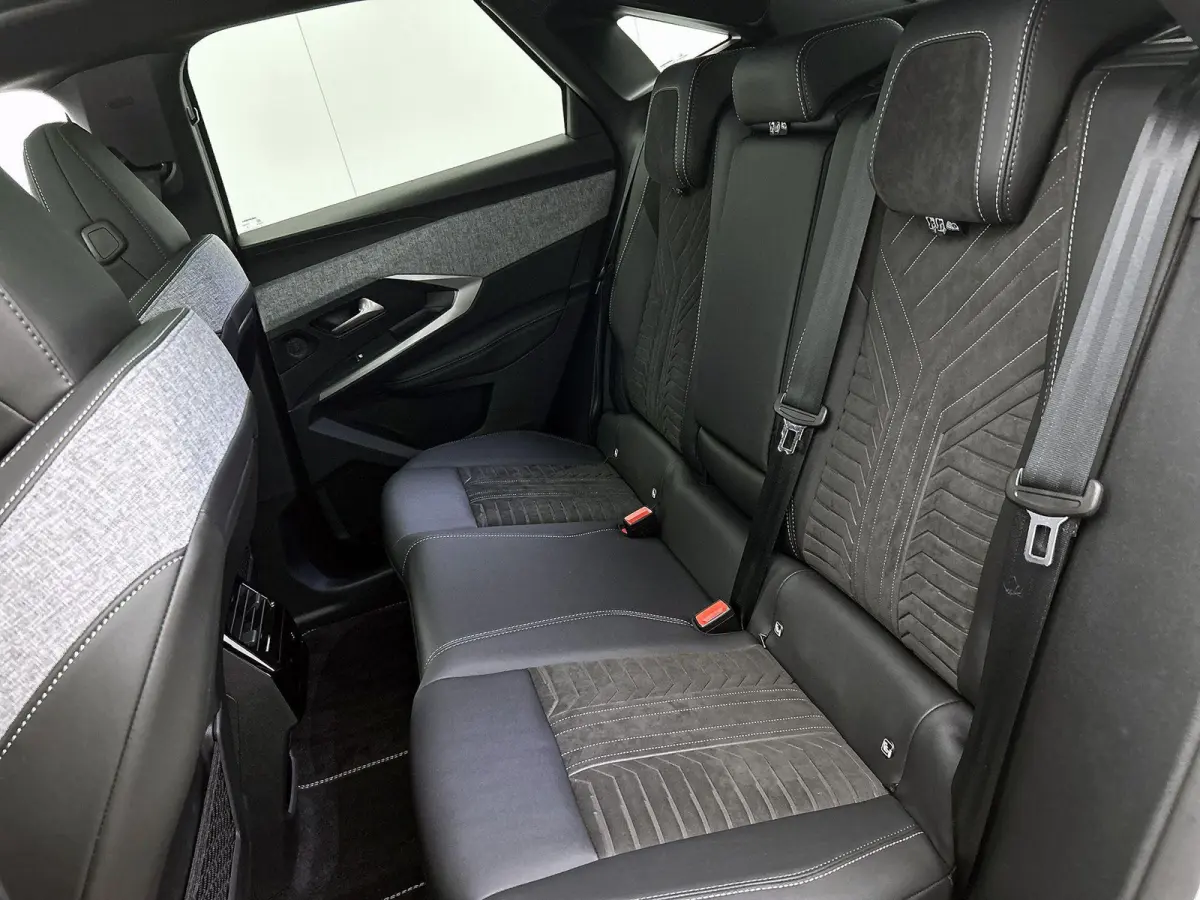 Launch Edition 325pk Dual Motor 73 kWh Automaat | Tot 8 Jaar Garantie | 490km WLTP Actieradius | Navigatie | Panoramisch schuif-kanteldak | 360° camera | Lederen AGR stoel elektrisch+geheug
