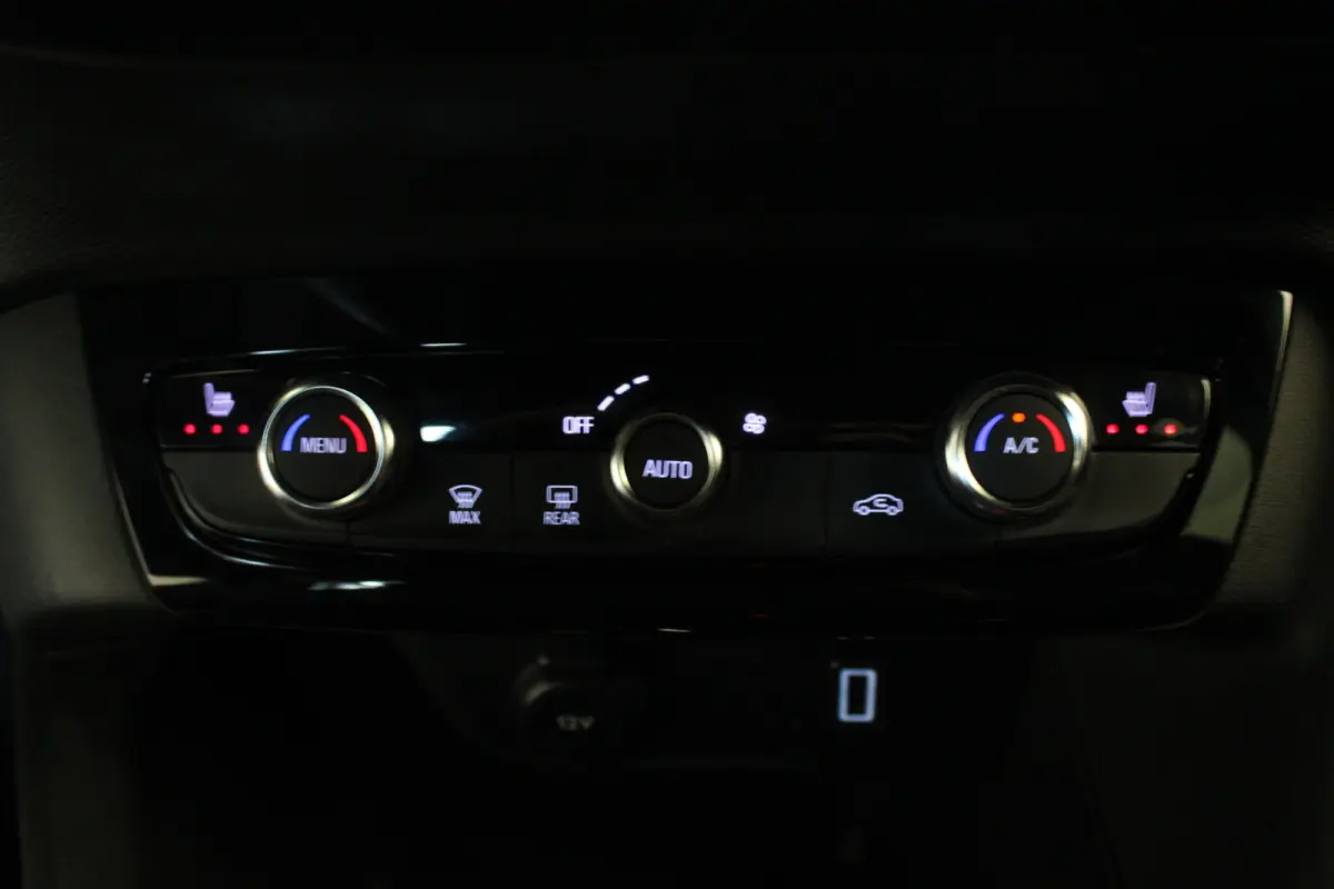 1.2 Turbo Hybrid GS |Stoel/stuur verw.|Camera|Navi|