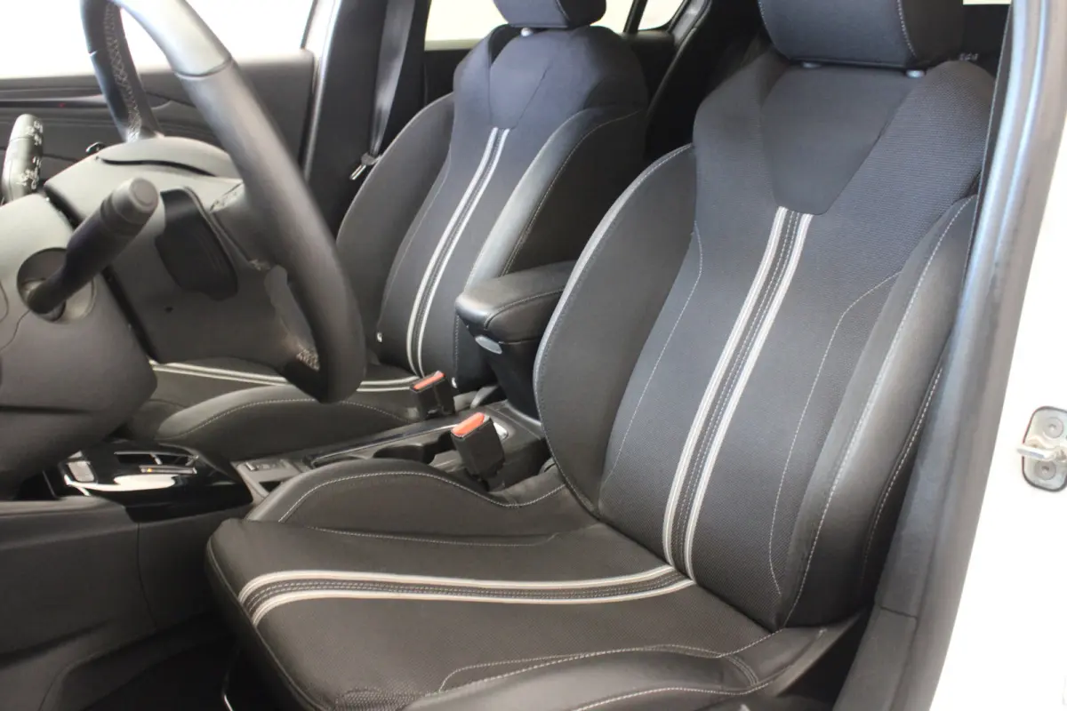 1.2 Turbo Hybrid GS |Stoel/stuur verw.|Camera|Navi|