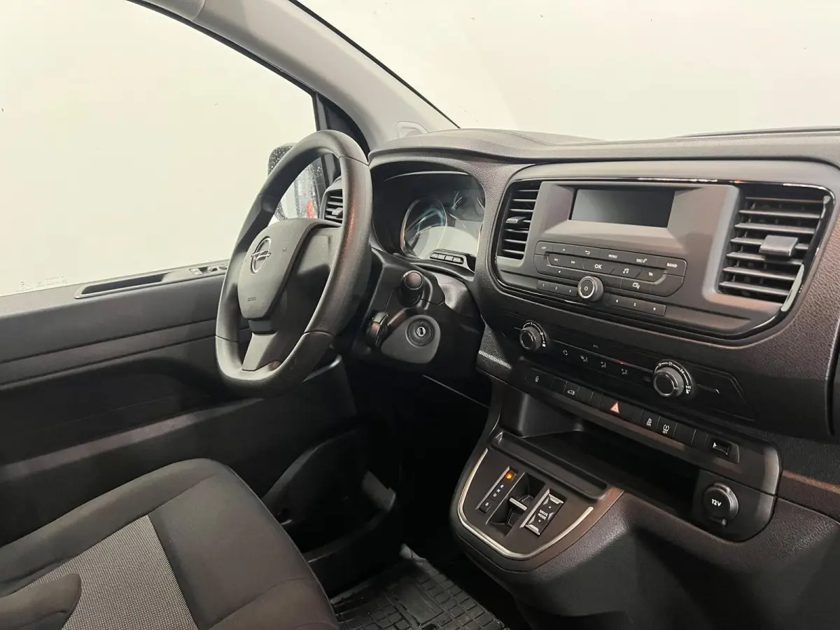 L3H1 Edition 50 kWh Navigatie Apple Carplay Parkeersensoren Cruise Control Airco