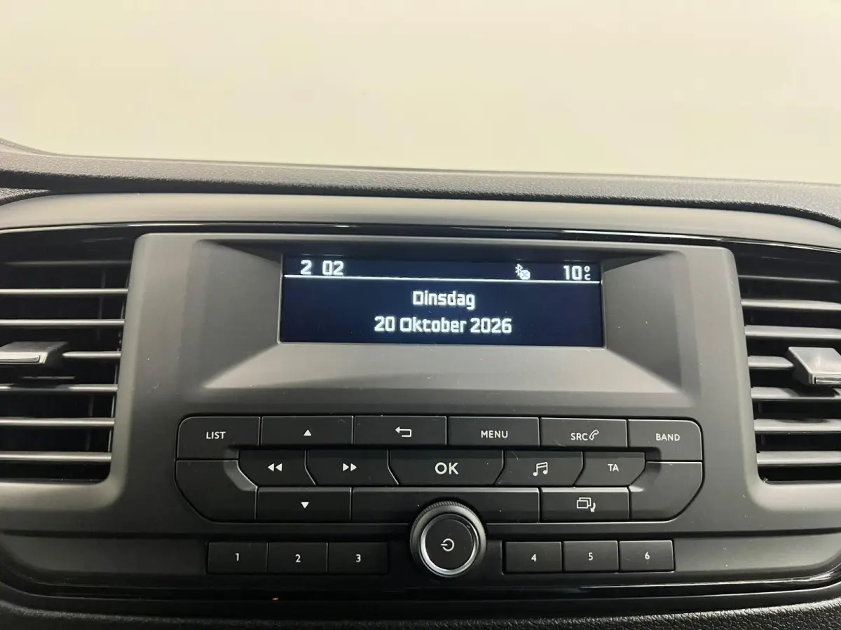 L3H1 Edition 50 kWh Navigatie Apple Carplay Parkeersensoren Cruise Control Airco