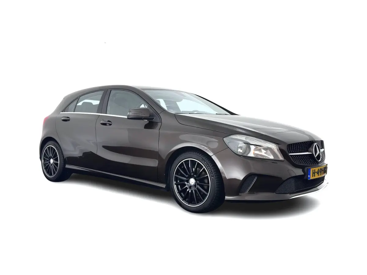 180 d BlueEFFICIENCY Ambition *LEATHER-FABRIC | NAVI-FULLMAP | CAMERA | SPORT-SEATS | AIRCO | CRUISE | 17''ALU*