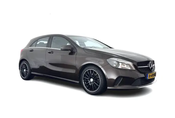180 d BlueEFFICIENCY Ambition *LEATHER-FABRIC | NAVI-FULLMAP | CAMERA | SPORT-SEATS | AIRCO | CRUISE | 17''ALU*