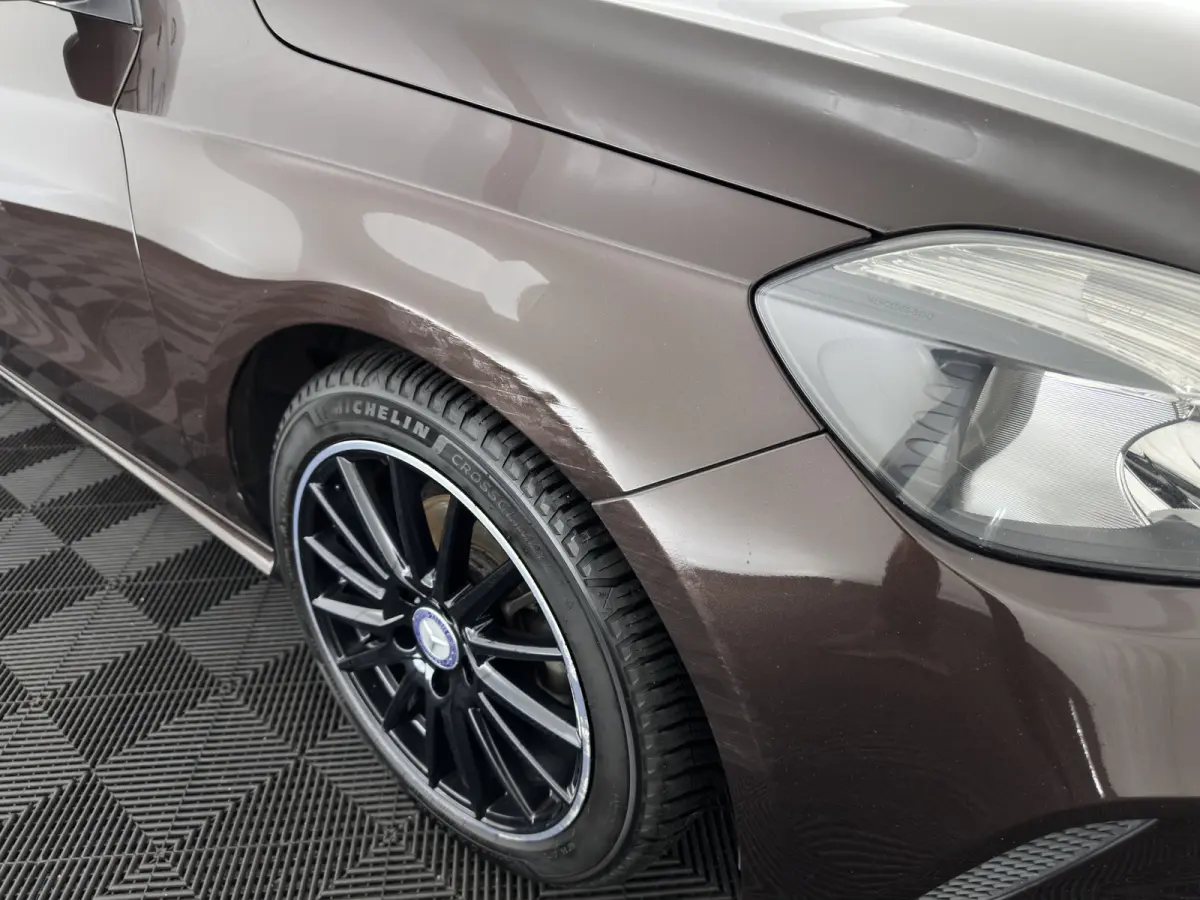 180 d BlueEFFICIENCY Ambition *LEATHER-FABRIC | NAVI-FULLMAP | CAMERA | SPORT-SEATS | AIRCO | CRUISE | 17''ALU*
