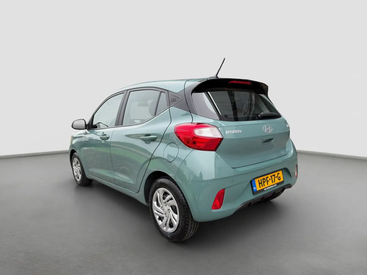 1.0 63pk Automaat Comfort Smart | Carplay | Navigatie | Airco | Camera | Cruise control | Parkeersensoren | Armsteun | Bluetooth