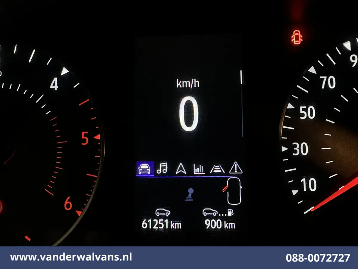 2.0 BluedCi 150pk L2H1 Facelift SPORT Euro6 Airco | Navigatie | Camera | LED | Trekhaak Cruisecontrol, Parkeersensoren, Bijrijdersbank