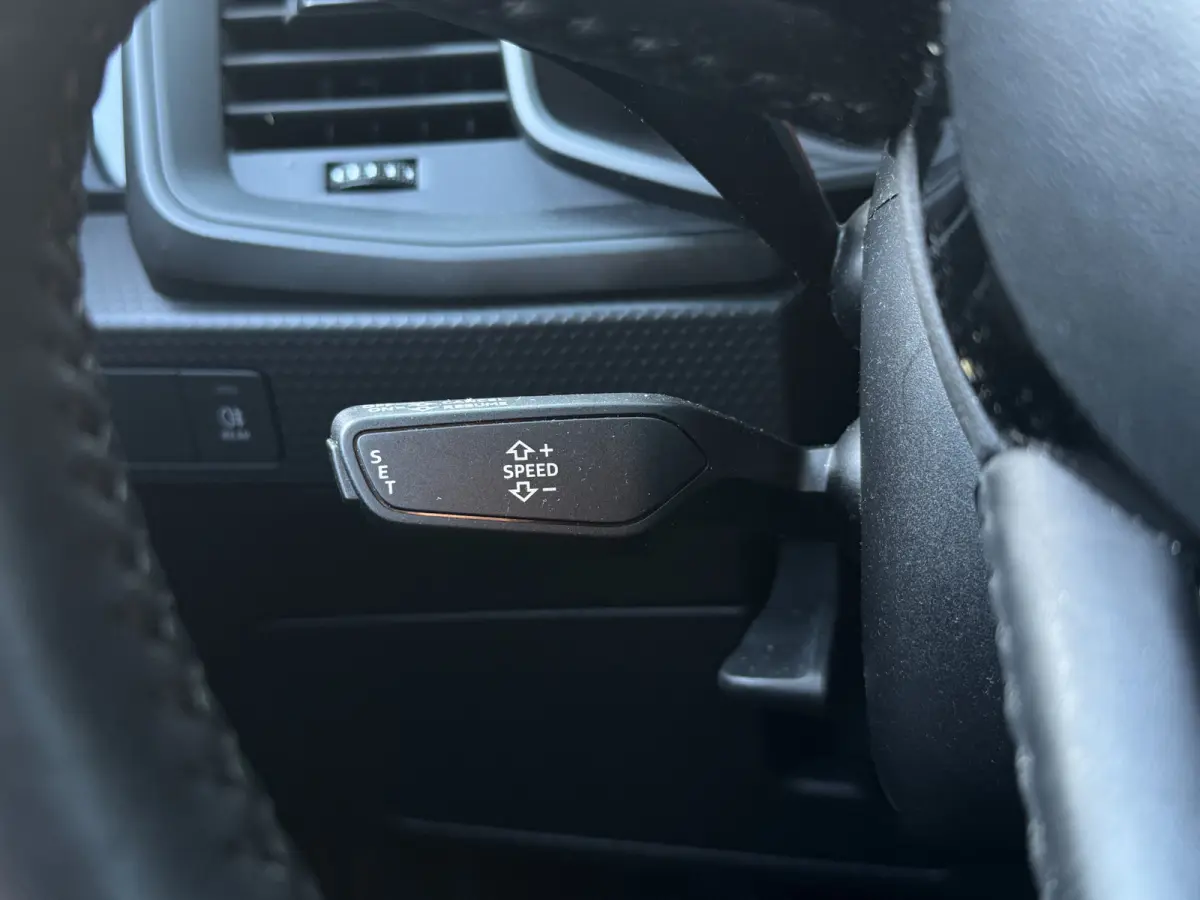 25 TFSI 95PK EPIC VIRTUAL/CARPLAY/CRUISE/STOELVERW.