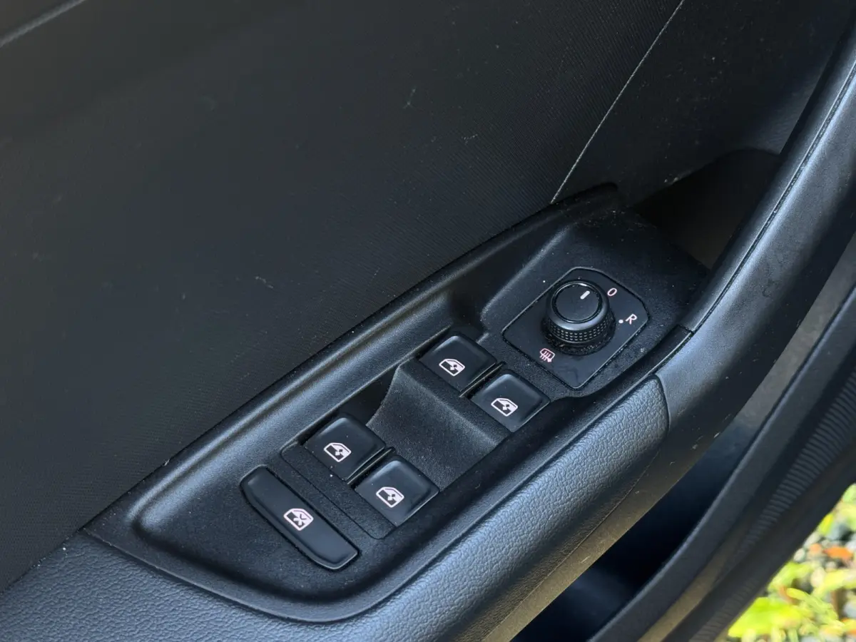 25 TFSI 95PK EPIC VIRTUAL/CARPLAY/CRUISE/STOELVERW.