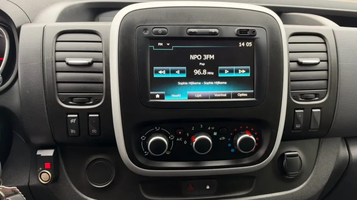 1.6 DCI 70KW 95PK EURO 6 AIRCO/ CRUISE CONTROL/ NAVIGATIE/ TREKHAAK/ 100% DEALERONDERHOUDEN