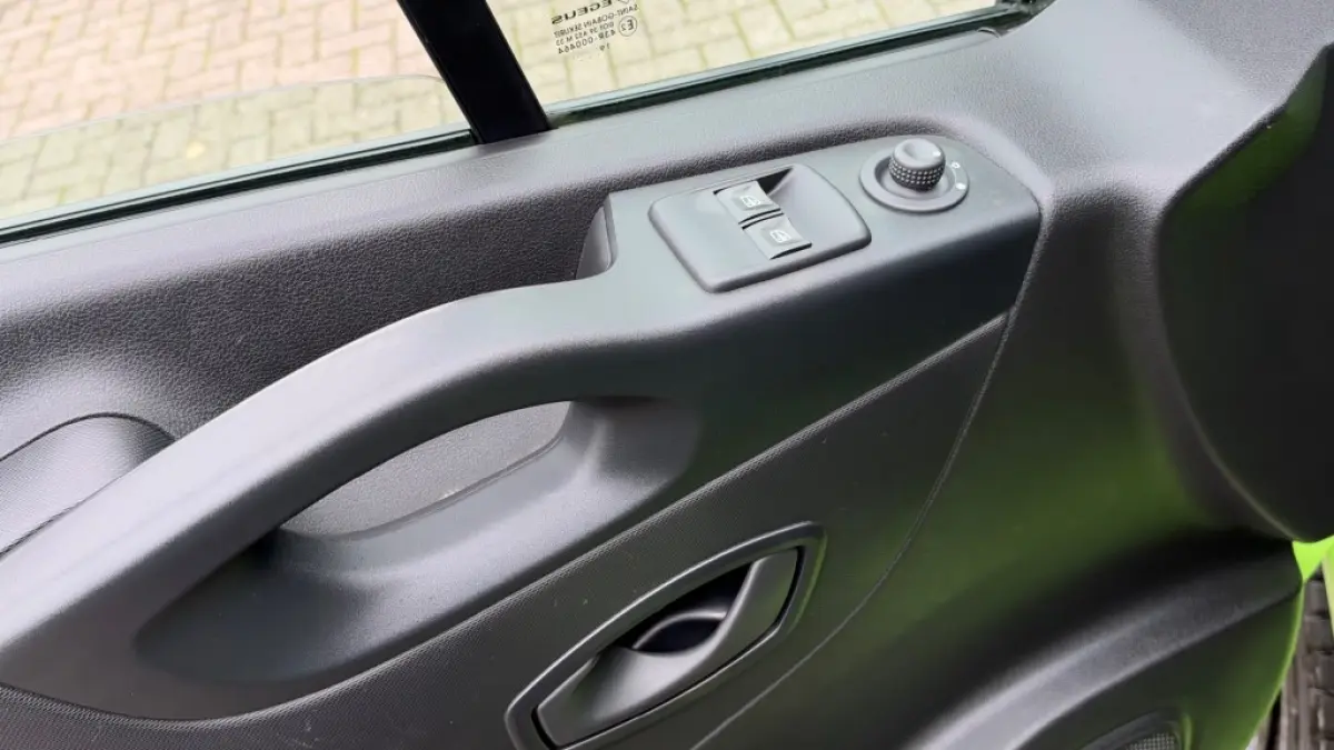 1.6 DCI 70KW 95PK EURO 6 AIRCO/ CRUISE CONTROL/ NAVIGATIE/ TREKHAAK/ 100% DEALERONDERHOUDEN