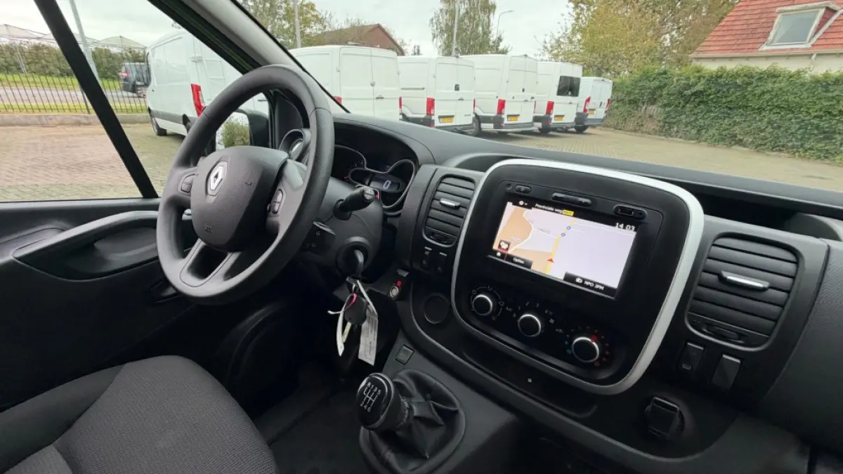 1.6 DCI 70KW 95PK EURO 6 AIRCO/ CRUISE CONTROL/ NAVIGATIE/ TREKHAAK/ 100% DEALERONDERHOUDEN