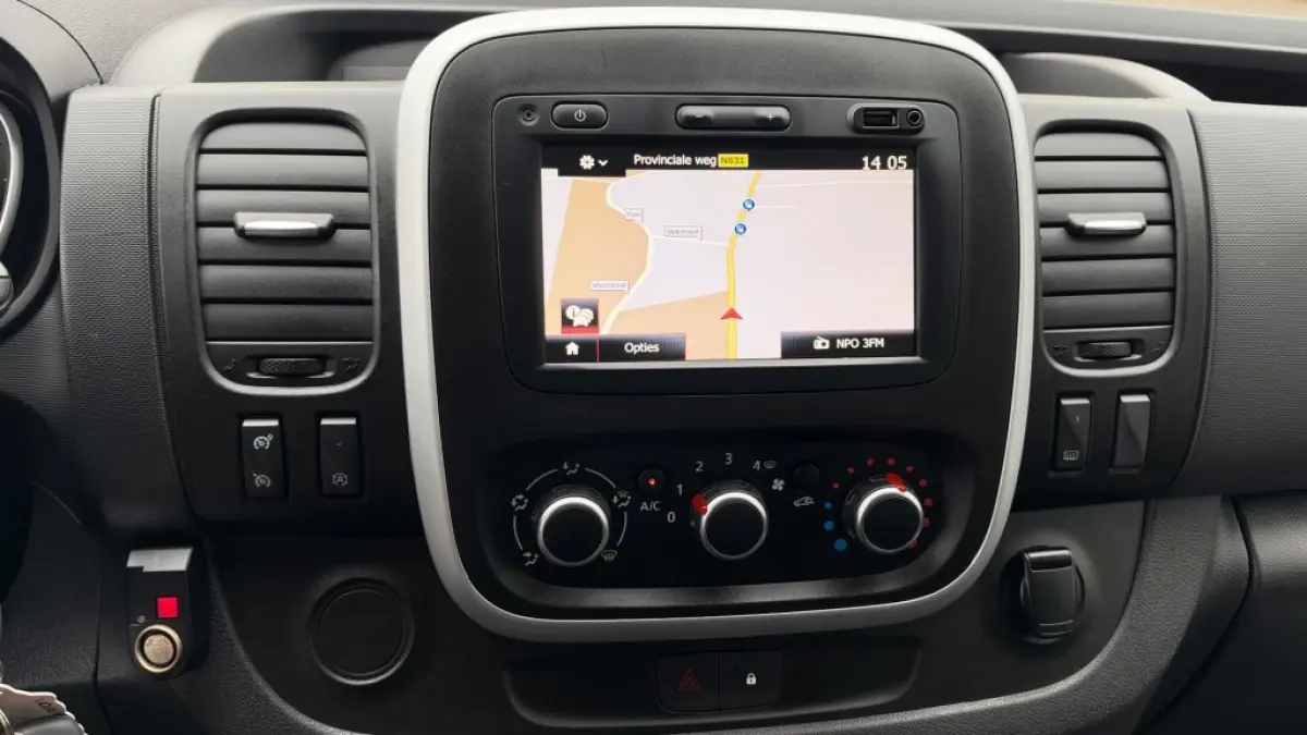 1.6 DCI 70KW 95PK EURO 6 AIRCO/ CRUISE CONTROL/ NAVIGATIE/ TREKHAAK/ 100% DEALERONDERHOUDEN