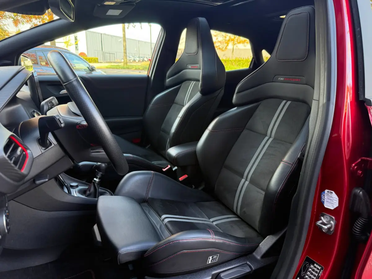 1.5 EcoBoost ST-X Perfor. pack, Navi, B&O, BLIS, Winter, Elk klep, etc. etc.