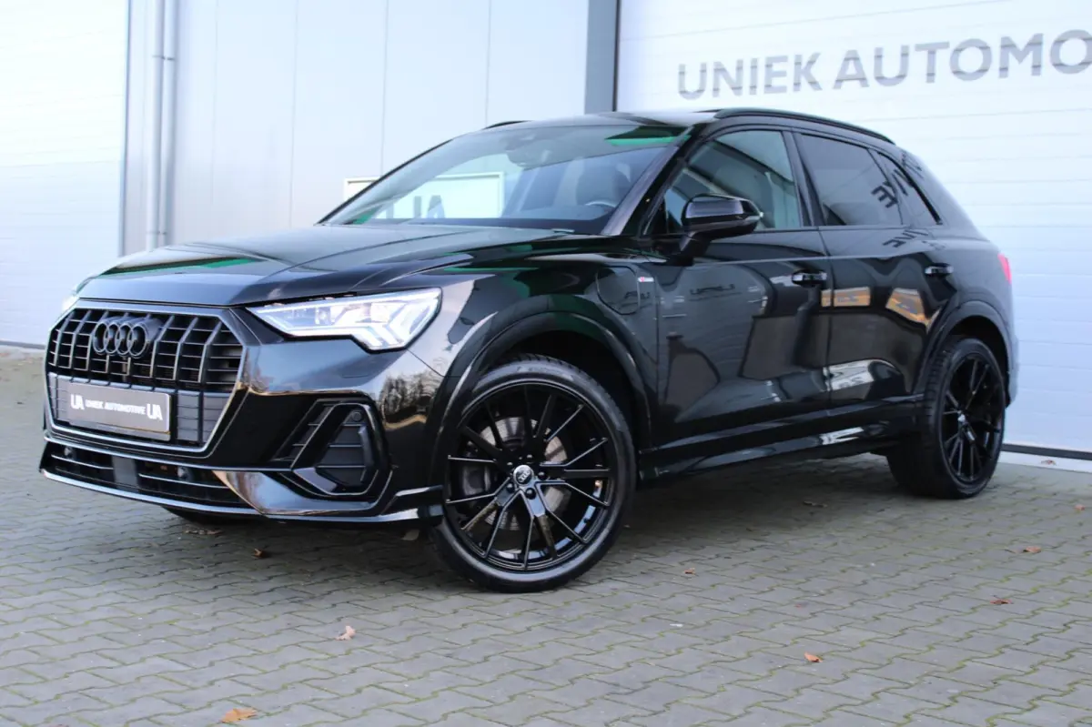 45 TFSI e S EDITION | S- LINE | PANO | CAMERA | LED-MATRIX | TREKHAAK | 20" | SFEERVERLICHTING | AUDI BLACK OPTIK