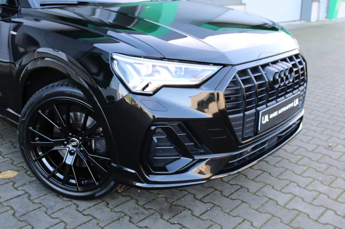 45 TFSI e S EDITION | S- LINE | PANO | CAMERA | LED-MATRIX | TREKHAAK | 20" | SFEERVERLICHTING | AUDI BLACK OPTIK