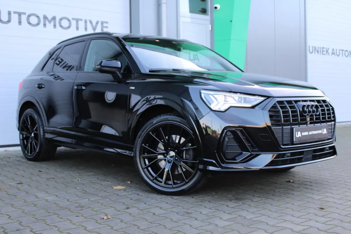 45 TFSI e S EDITION | S- LINE | PANO | CAMERA | LED-MATRIX | TREKHAAK | 20" | SFEERVERLICHTING | AUDI BLACK OPTIK