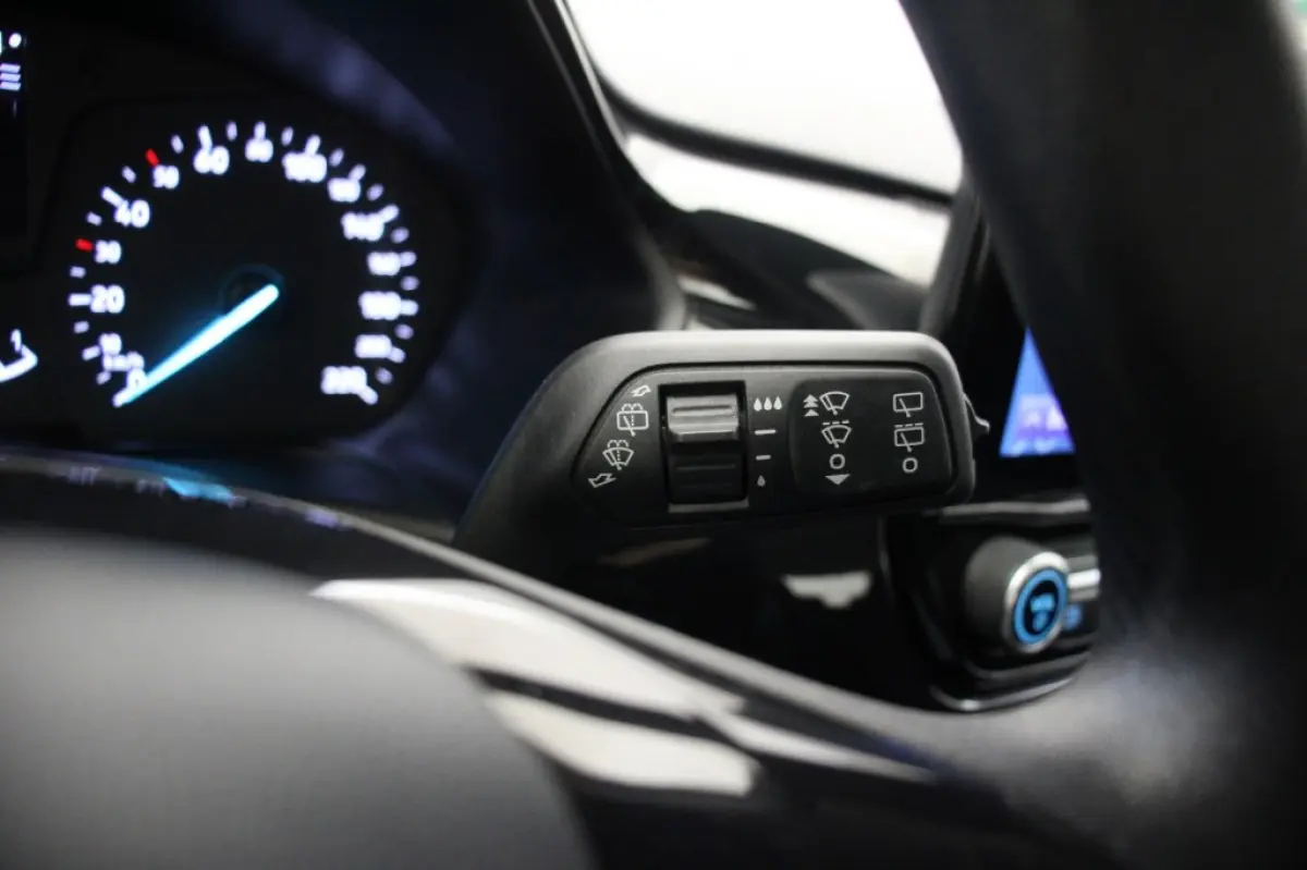 1.1 Edition - Carplay, Navi, Cruise, Lichtmetalen Velgen