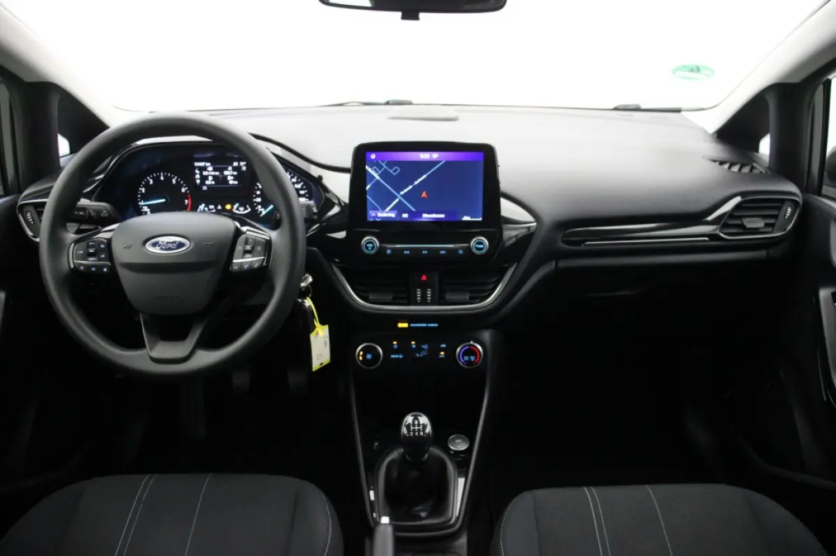 1.1 Edition - Carplay, Navi, Cruise, Lichtmetalen Velgen