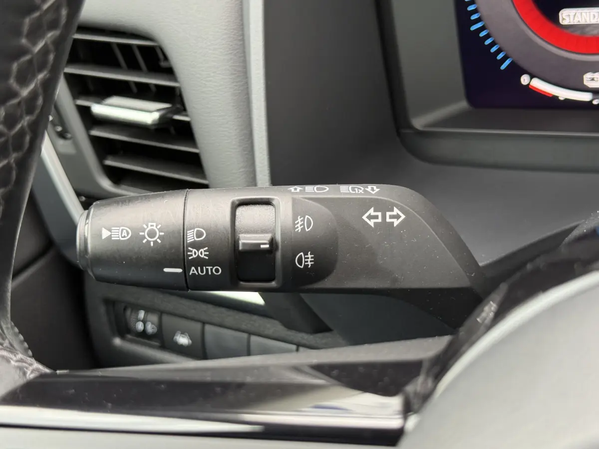 1.5 e-Power N-Connecta | Trekhaak | Pano | ACC | 360* Camera | Keyless
